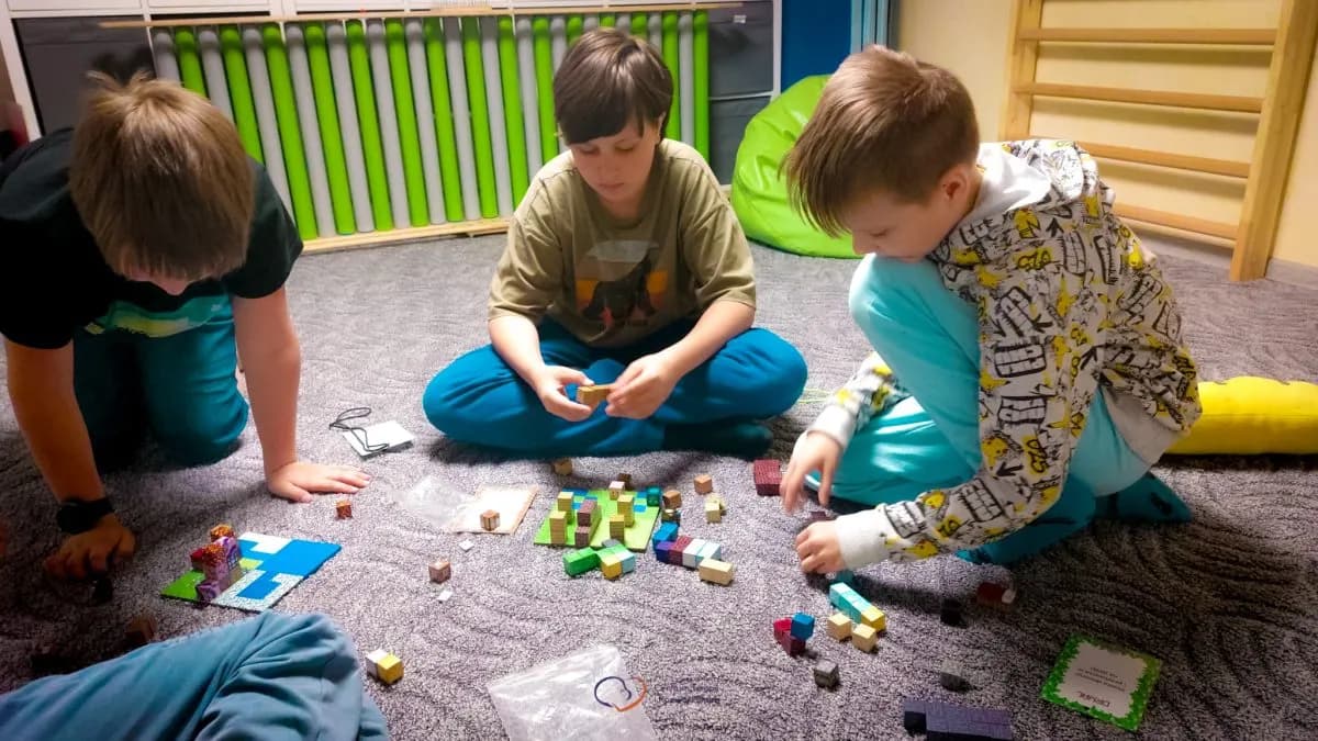 Zajęcia grupowe dla dzieci z autyzmem – wspieraj rozwój umiejętności