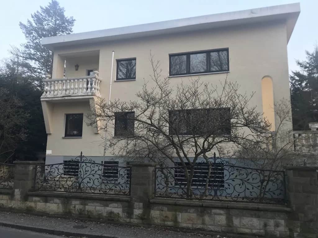 Niemieckie strony z domami na sprzedaż: Znajdź swój wymarzony dom