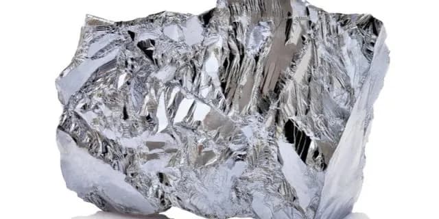 Nikiel na giełdzie to przyszłość inwestycji i handlu? Odpowiedzi