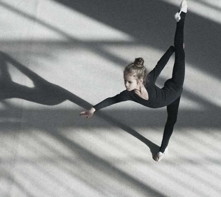 Zajęcia z akrobatyki dla dzieci – rozwój, radość i nowe umiejętności